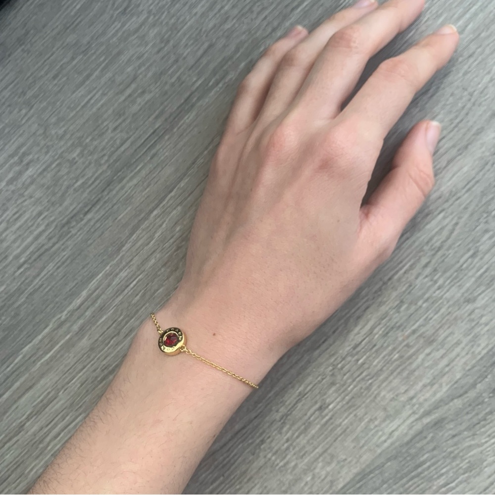Delicate 18K slider bracelet gold